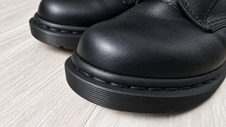 Botas Dr. Martens Negras Piel