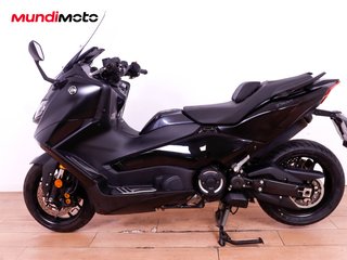 YAMAHA T-MAX 560 TECH MAX