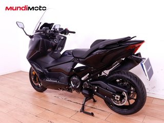 YAMAHA T-MAX 560 TECH MAX