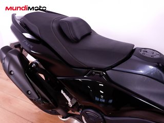 YAMAHA T-MAX 560 TECH MAX