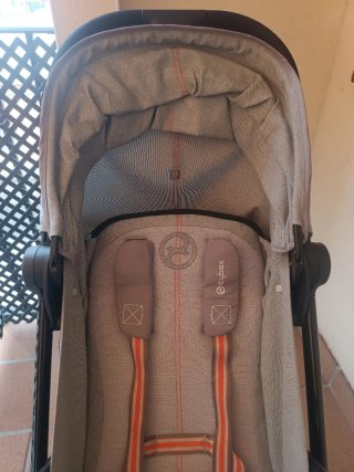 Silla de paseo Cybex Gold Beezy