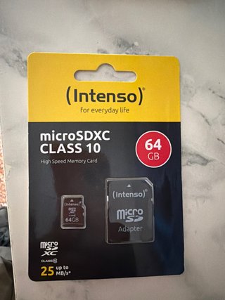 MicroSDXC Classe 10 64GB Intenso