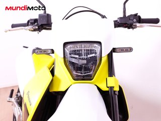 HUSQVARNA 701 SUPERMOTO
