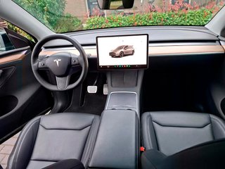 Tesla Model Y Performance Long Range AWD- 2023