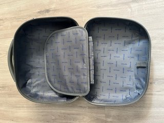 Neceser rígido gris Tempo