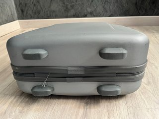 Neceser rígido gris Tempo