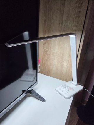 Lámpara de Escritorio LED Blanca