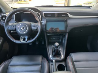 216€/Mes MG ZS 1.0T 111cv Luxury 2023