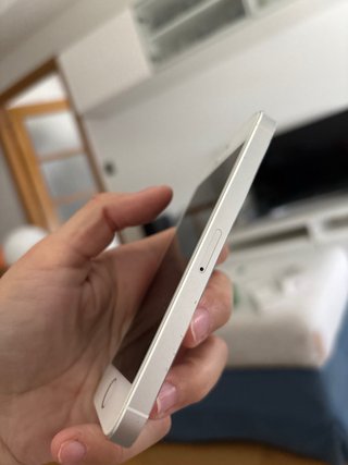 iPhone 5S para piezas (no enciende )