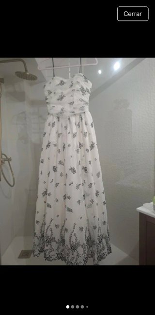 Vestido de fiesta largo blanco y negro