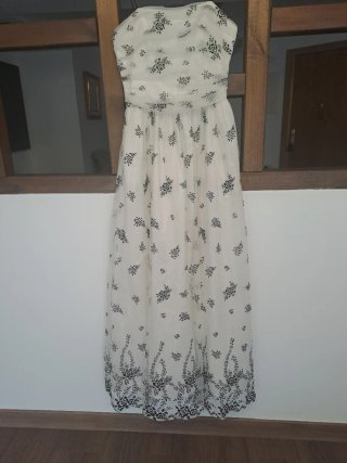 Vestido de fiesta largo blanco y negro