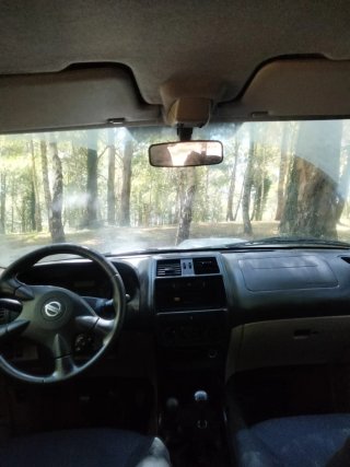 Nissan Terrano II 2004