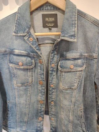 Cazadora vaquera Zara Talla L