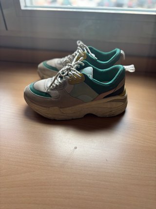 Deportivas mujer verdes y blancas