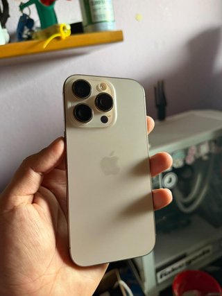 iPhone 16 Pro