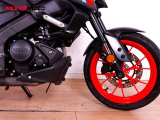 YAMAHA MT 125