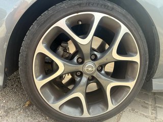 Opel Corsa E OPC 1.6T 207cv 2016