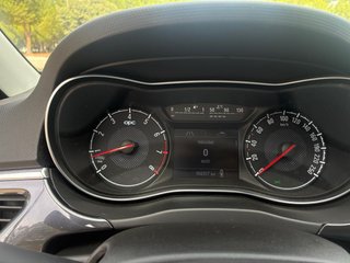Opel Corsa E OPC 1.6T 207cv 2016