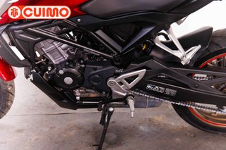HONDA CB 125 R
