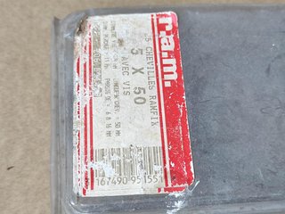 Chevilles metálicos RAMFIX con tornillo 6x50 mm