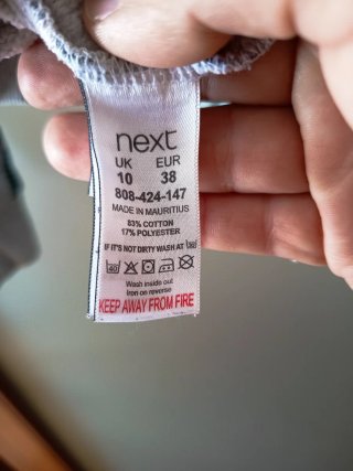 Camisola com Capuz Estampada