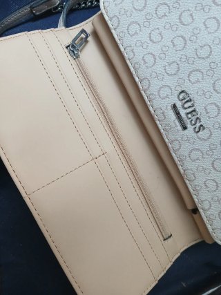 Bolso ORIGINAL Cartera Guess Beige