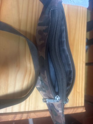 Riñonera estilo caza camuflaje