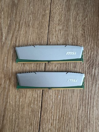 2x8 Módulos de Memoria RAM MSI TOTAL 16GB