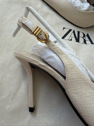 Sapatos Zara bege slingback
