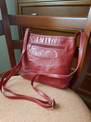 Bolso Granate de Hombro
