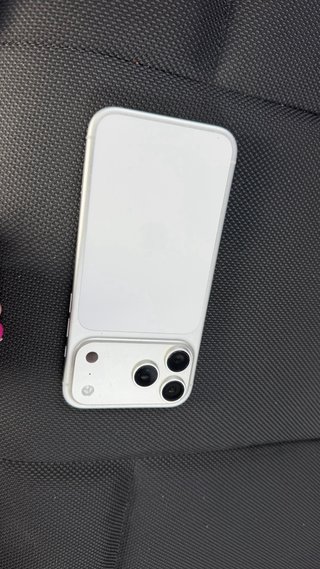 iPhone 17 Pro Max Plata