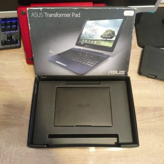 ASUS Transformer Pad TF300T Roja