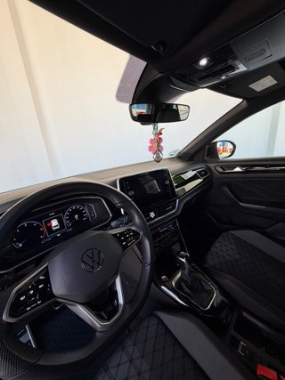 Volkswagen T-Roc 2023