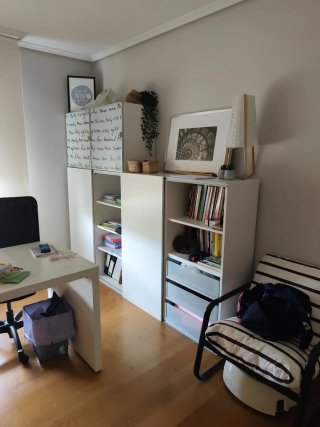Composición de Estanterías IKEA Blanca
