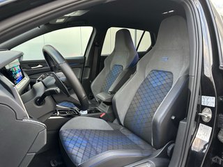 GOLF 8R AKRAPOVIČ (NACIONAL)