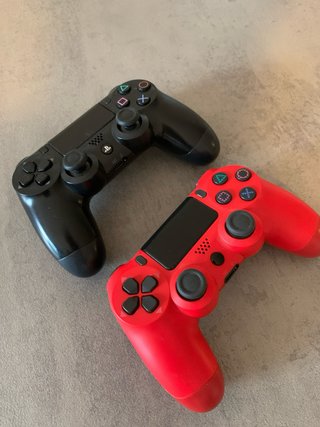 PS4 Slim 500GB, 2 Mandos y 5 Juegos