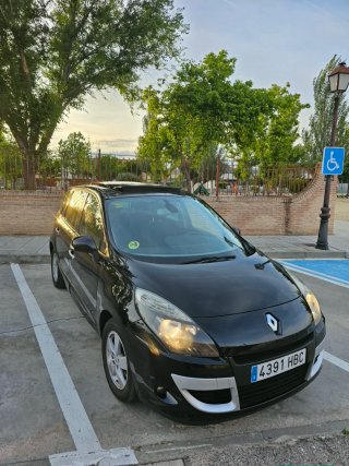 Renault Scenic 2011