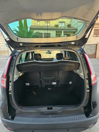 Renault Scenic 2011