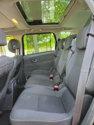 Renault Scenic 2011