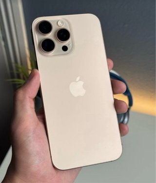 iPhone 16 Pro max Oro
