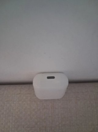 Auriculares inalámbricos blancos