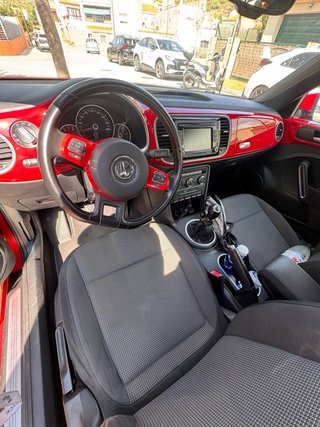 Volkswagen Beetle 2012