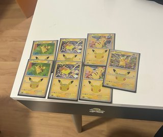 Lote de 7 Cartas Pikachu 25 Aniversario