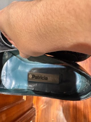 Zapatos de Piel Patricia Negros