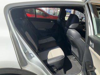 Kia Sportage 1.6 CRDi 100kW GT Line Essential 4x2