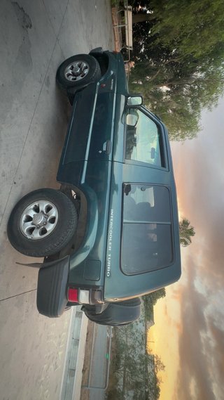 Mitsubishi Montero 1995