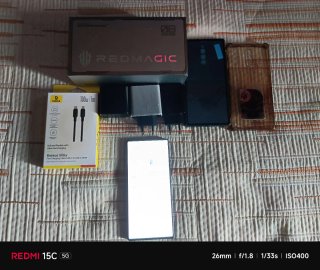 Redmagic 8s pro 12Ram más 6 aplibles 256G  memoria