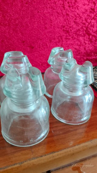 Set de 4 Aisladores de Vidrio Antiguos