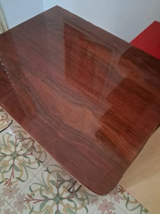 Máquina de Coser Singer Vintage con Mueble