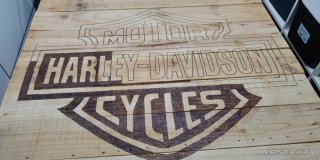 Madera Harley Davidson